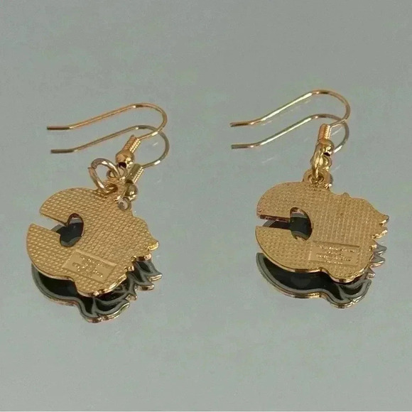 🆕 NHL Calgary Flames Logo Earrings - Picture 2 of 14